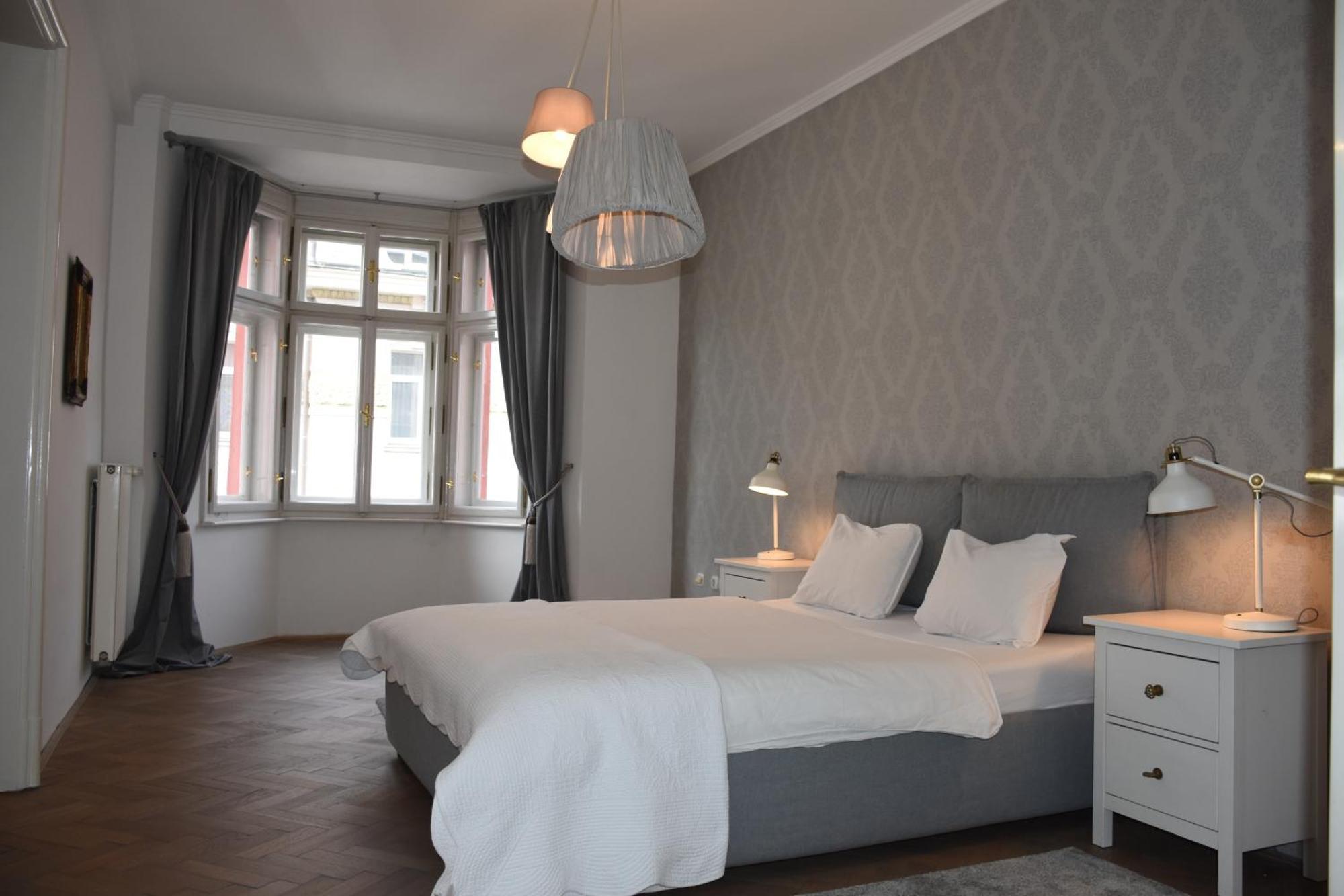 Center Marvel Apartment Любляна Екстериор снимка